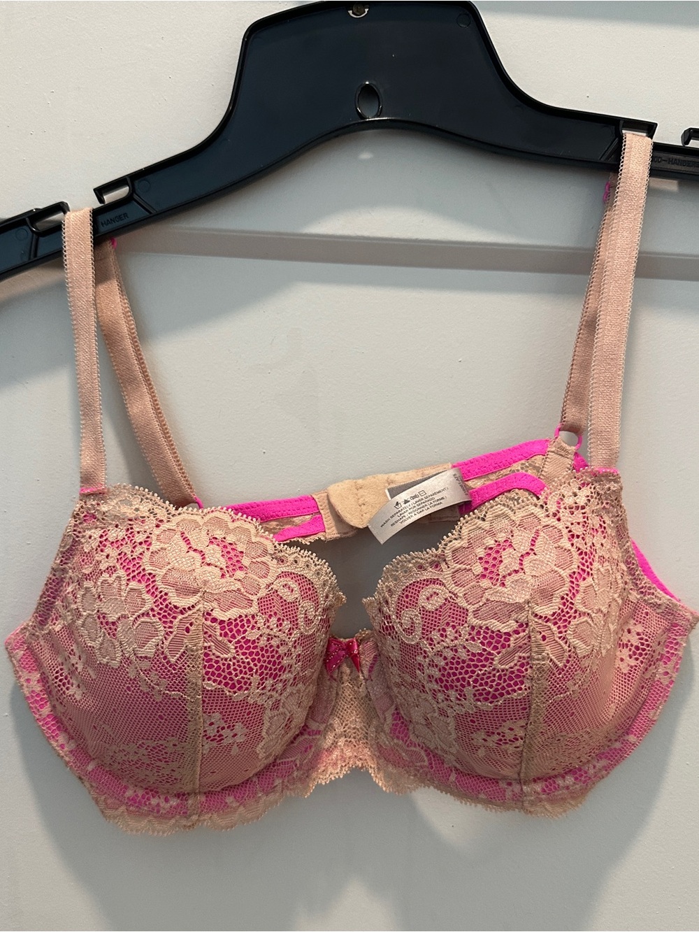 Victoria's Secret Pink and Nude Lace Underwire Bra